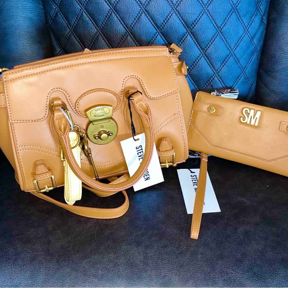 Steve Madden Caramel Crossbody Purse and Wallet Set